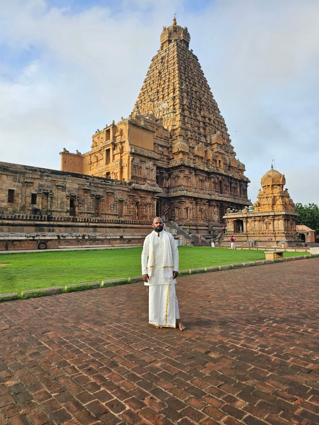Varun in traditional attire at the Brihadeeswarar Temple, Thanjavur